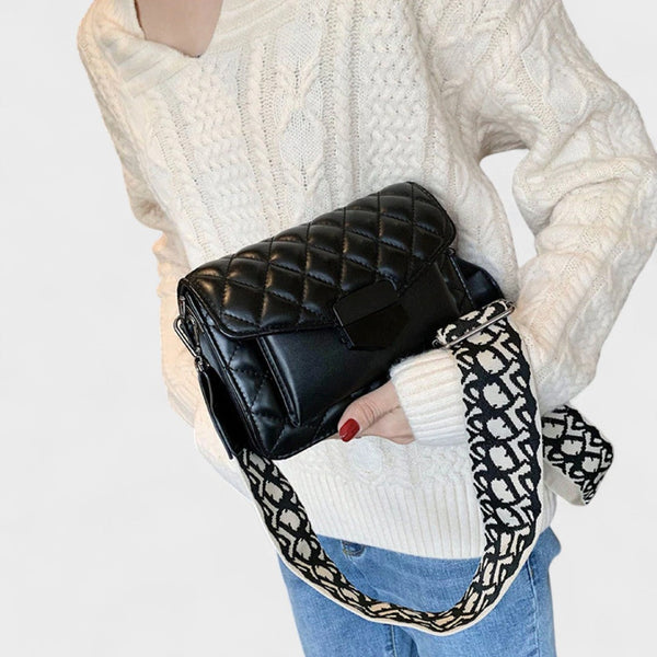 Joann – Classic Multi-Compartment Shoulder Bag